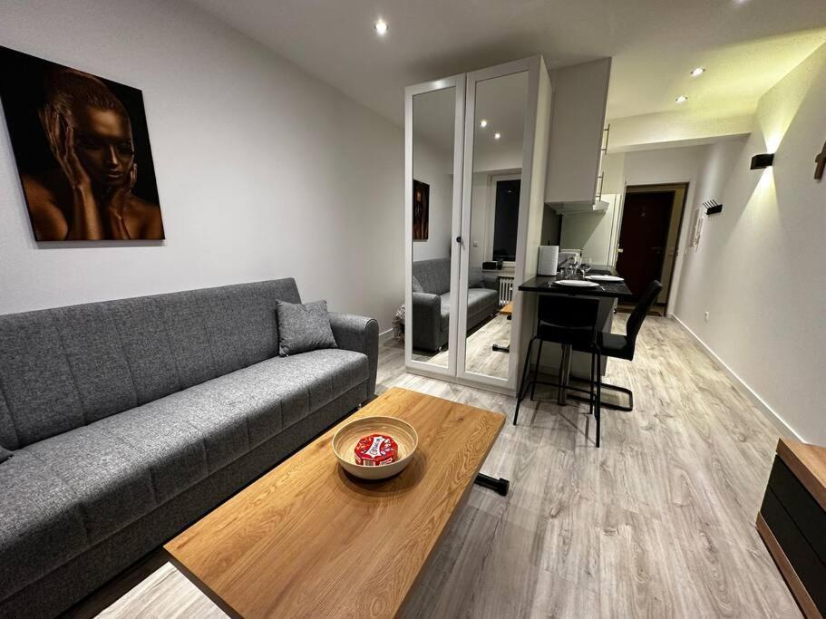 Apartamento Amazing Cosy Flat Lux Gare Luxemburgo Exterior foto