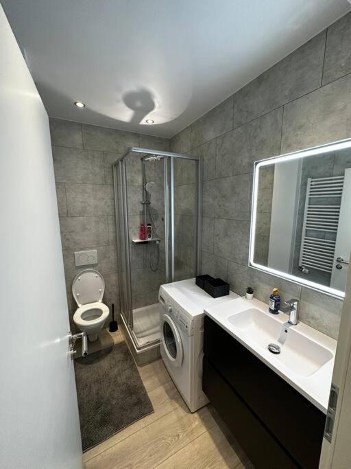 Apartamento Amazing Cosy Flat Lux Gare Luxemburgo Exterior foto